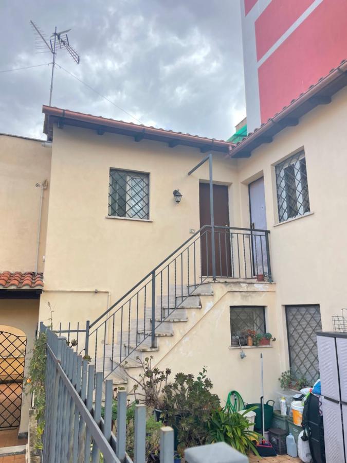Residenza Niutta- Roma Apartment Exterior photo